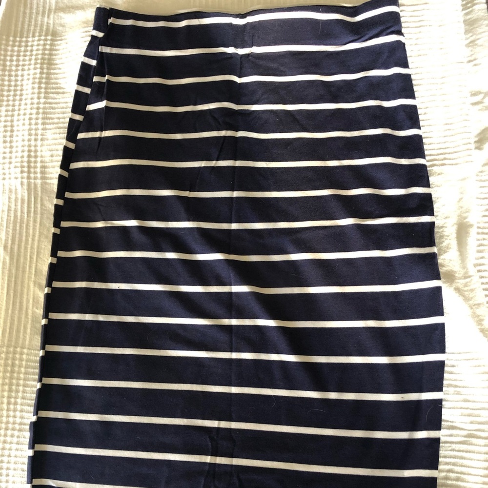 Jersey knit mid-length maxi skirt